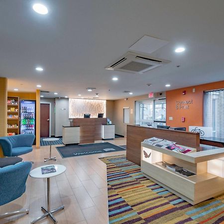 Fairfield Inn & Suites By Marriott Cleveland Стритсборо Экстерьер фото